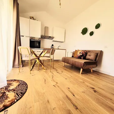 Romantica Corte Dei Limoni Пишинас